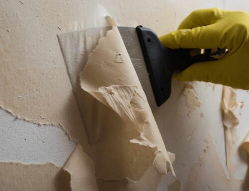 How to Remove Wallpaper: Tips from Professional Services